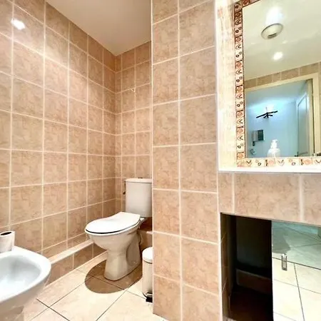 Very Bright T2 Near Appartamento *